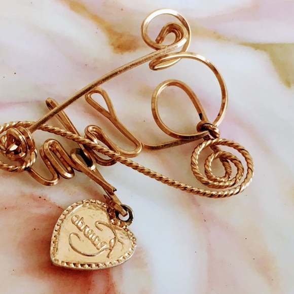 Antique Gold Filled Wire Name Brooch Elda Heart - Picture 3 of 6